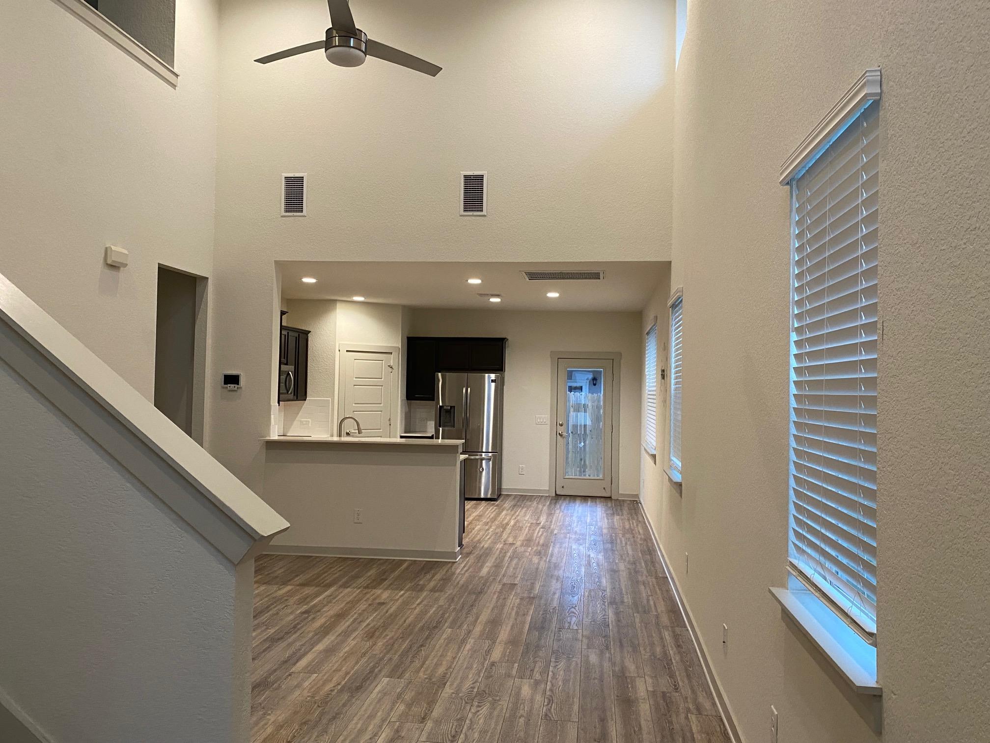 121 Parryi Cove Leander TX 78641
