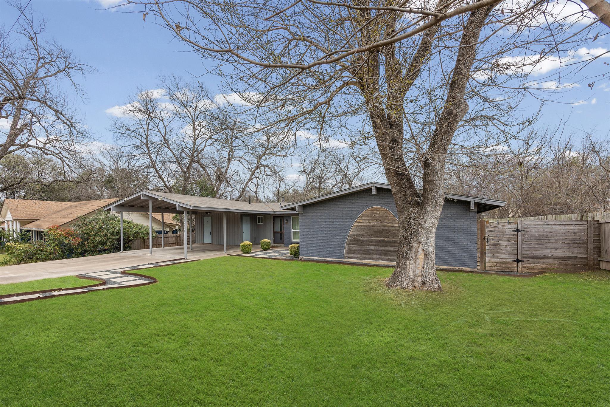 11301 Oakwood Drive Austin TX 78753