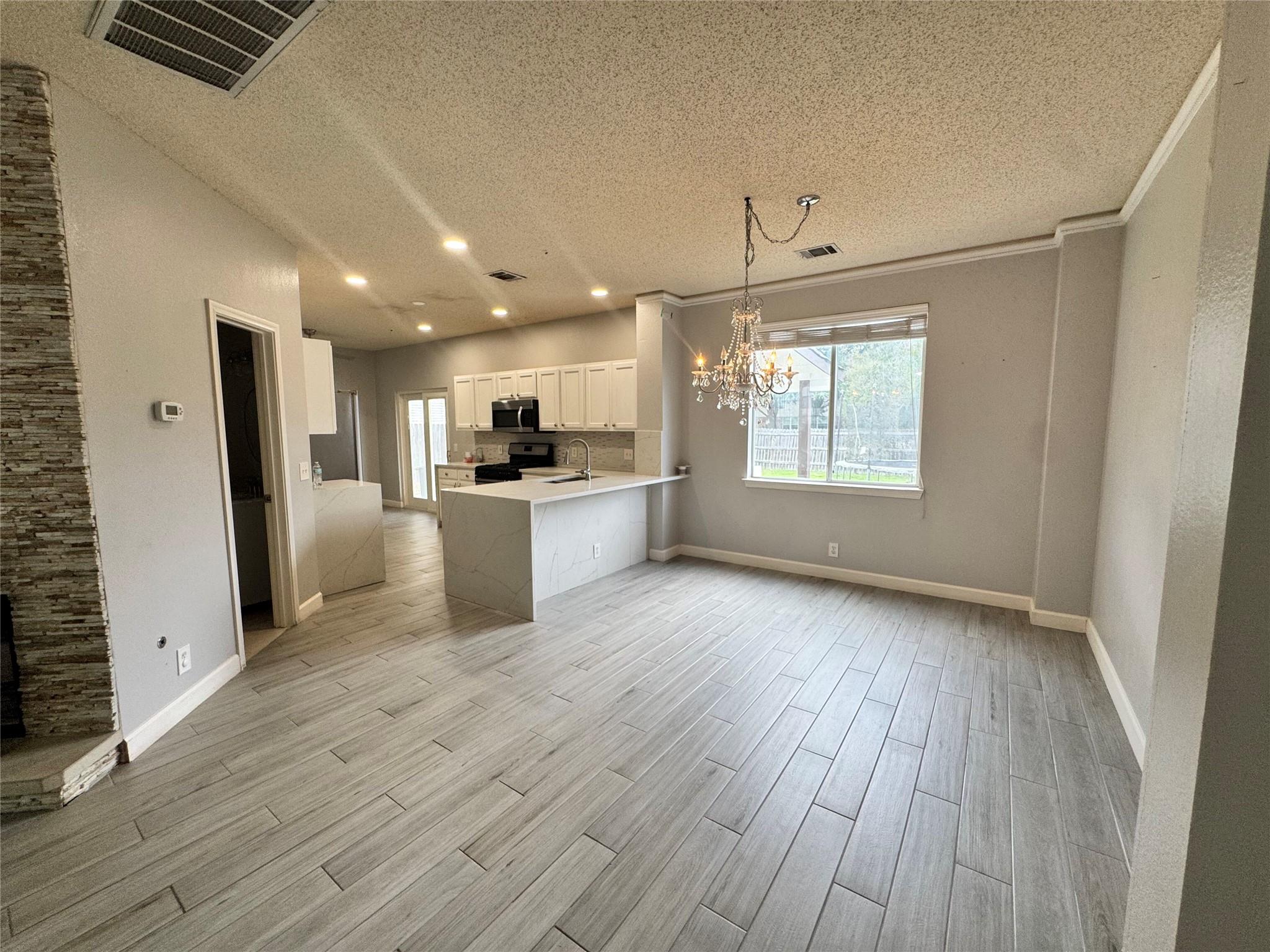 1616 War Horse Lane Round Rock TX 78664
