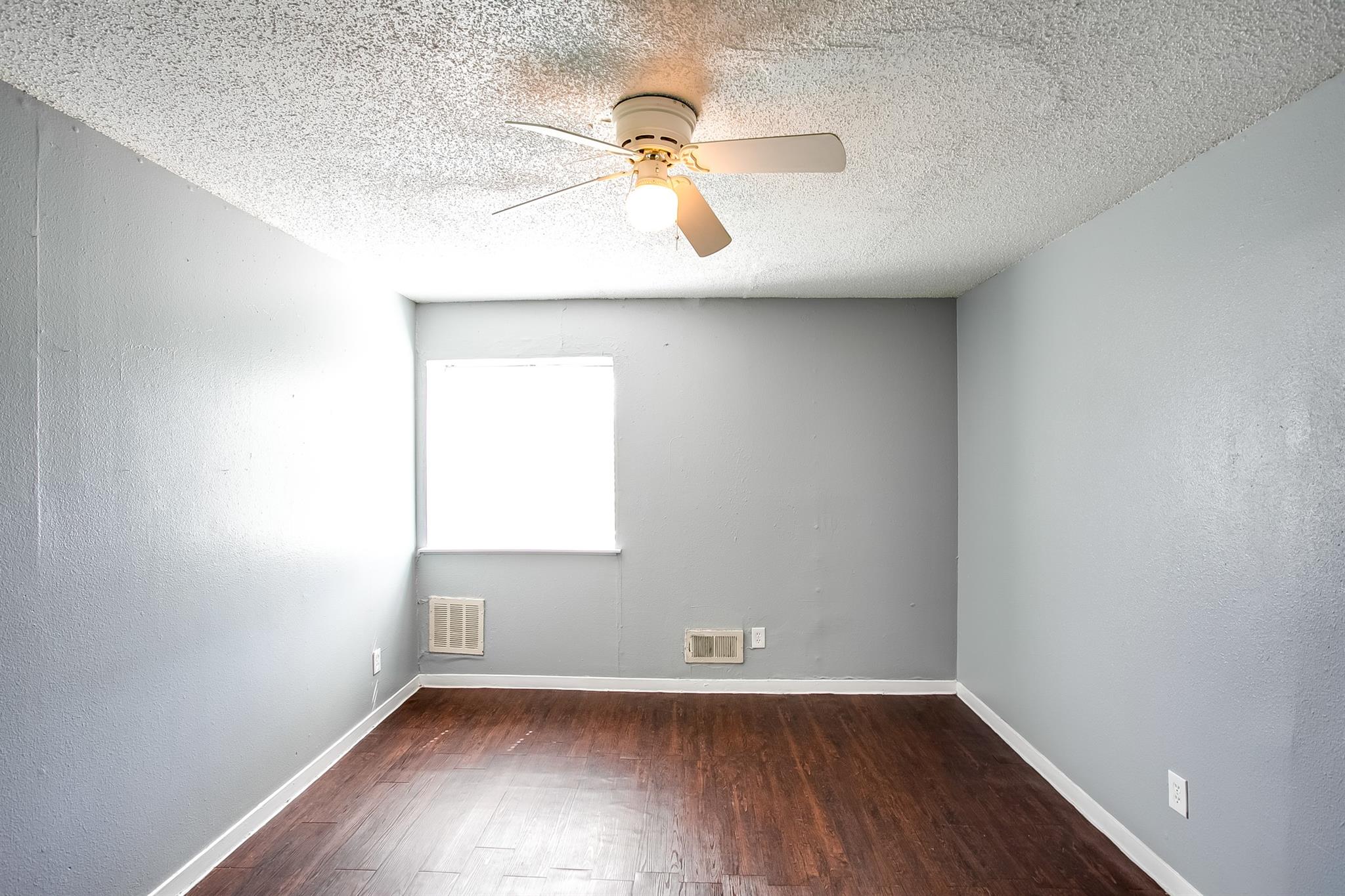 2215 Mission Hill Circle Austin TX 78741