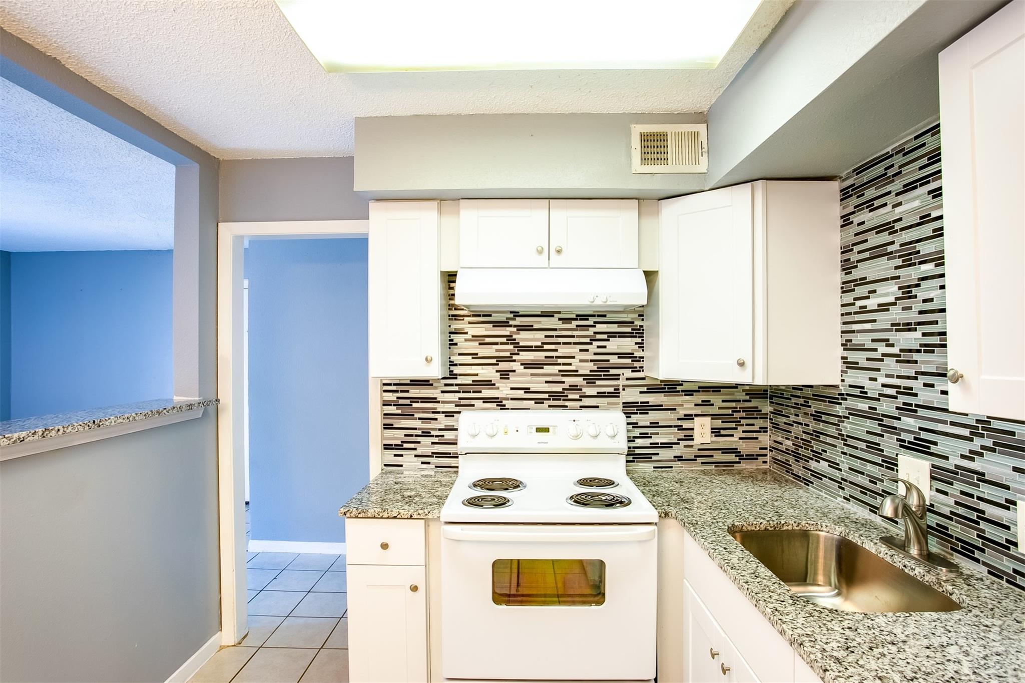 2215 Mission Hill Circle Austin TX 78741