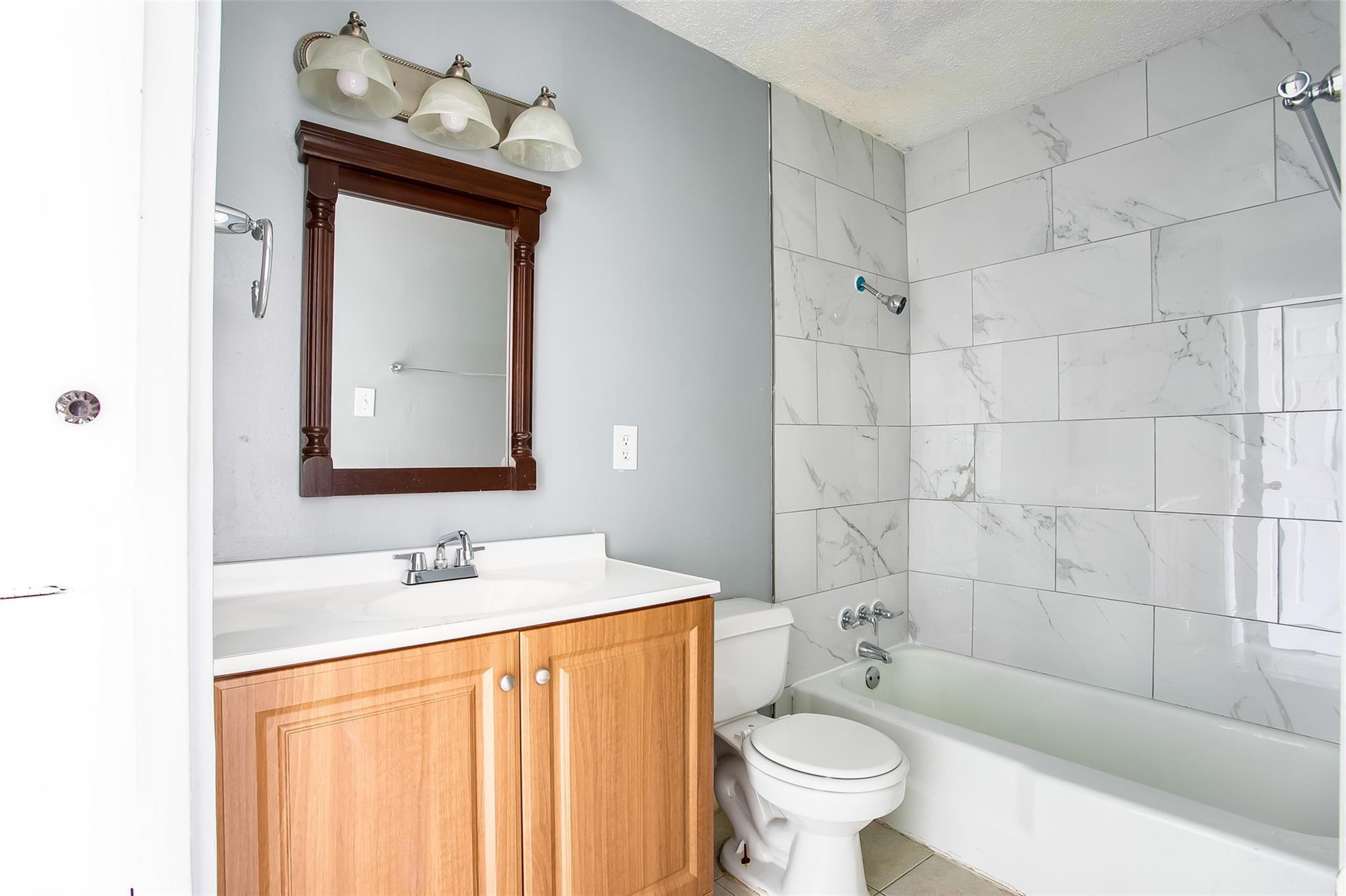 2215 Mission Hill Circle Austin TX 78741