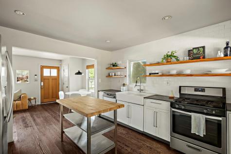 1211 Alexander Avenue Austin TX 78702