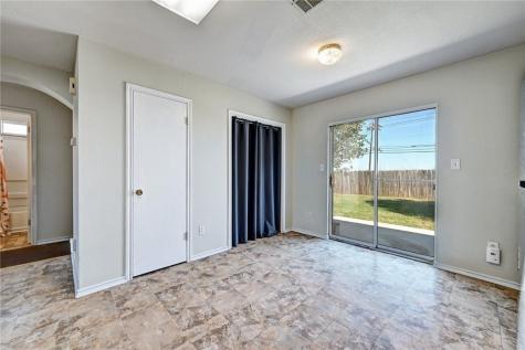 11724 Gemmer Street Del Valle TX 78617