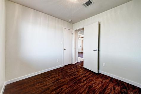 11724 Gemmer Street Del Valle TX 78617