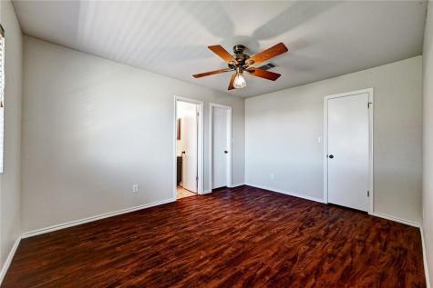11724 Gemmer Street Del Valle TX 78617