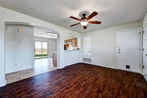 11724 Gemmer Street Del Valle TX 78617