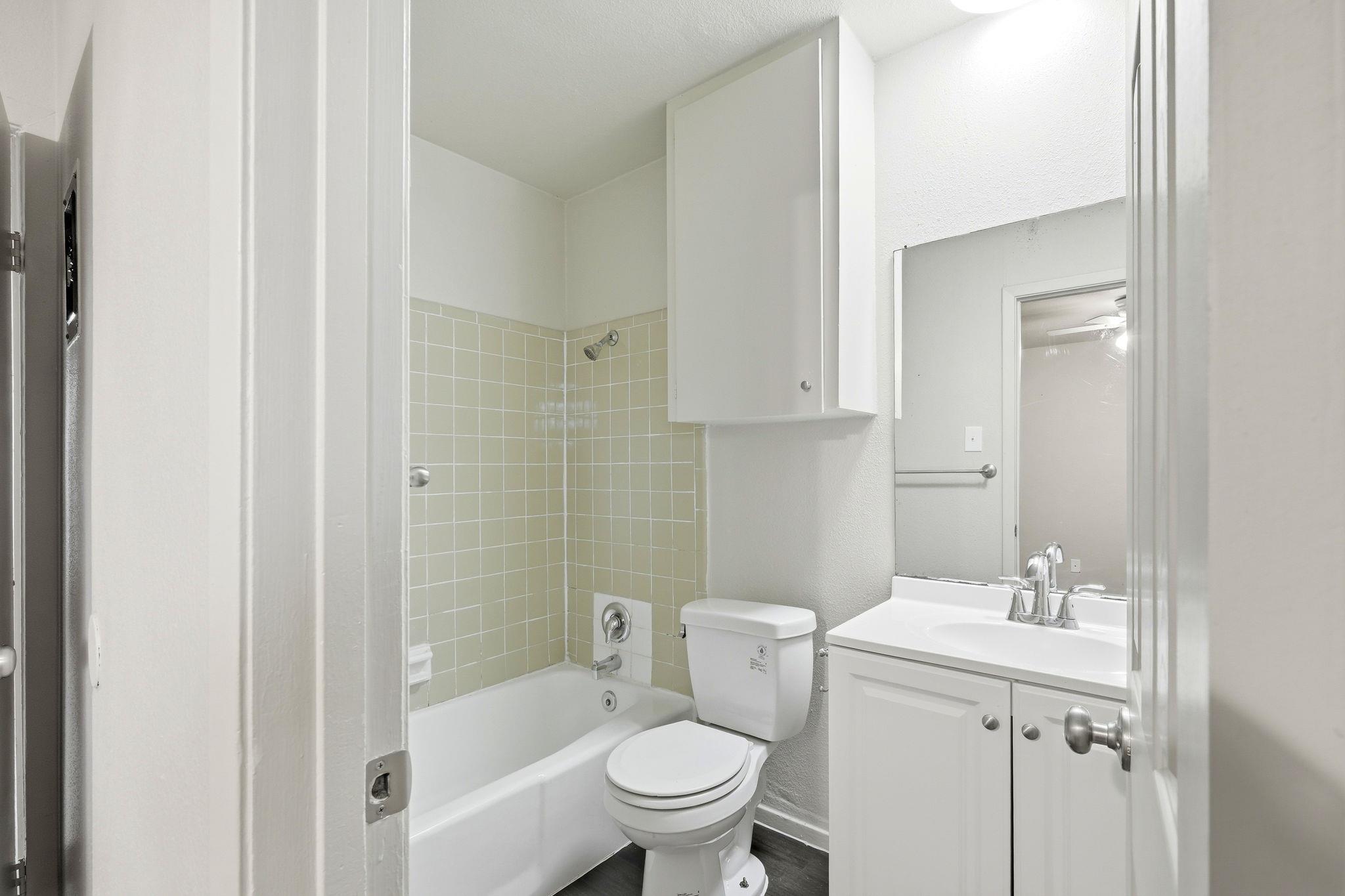 2319 Greenfield Parkway Austin TX 78741