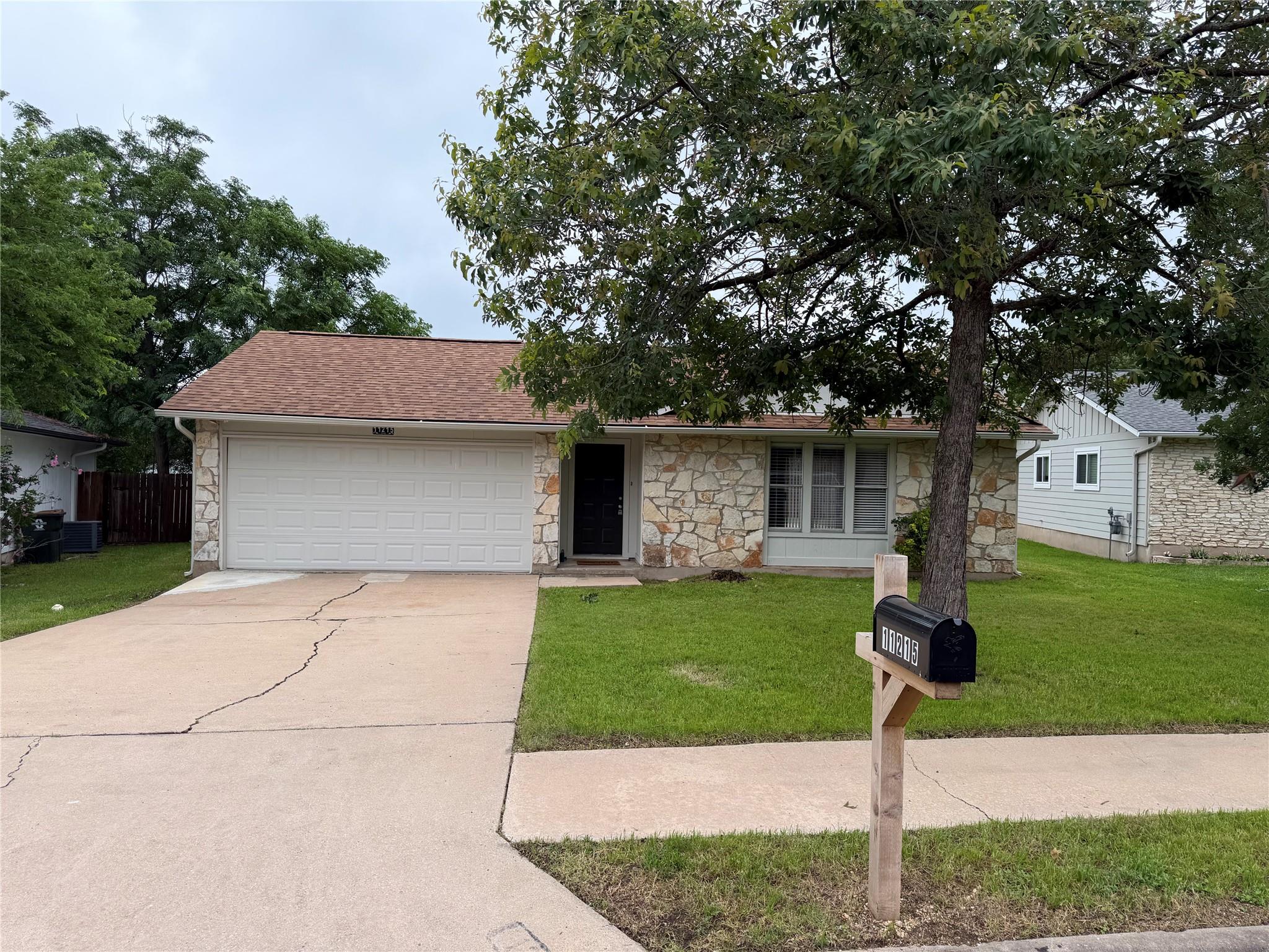 11215 Slippery Elm Trail Austin TX 78750