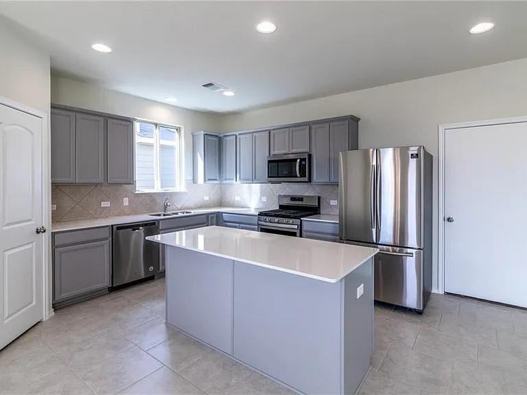1525 Cliffbrake Way Georgetown TX 78626
