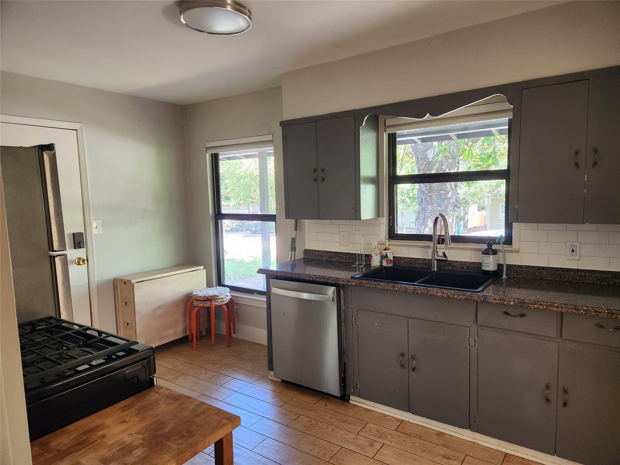 4409 Leslie Avenue Austin TX 78721