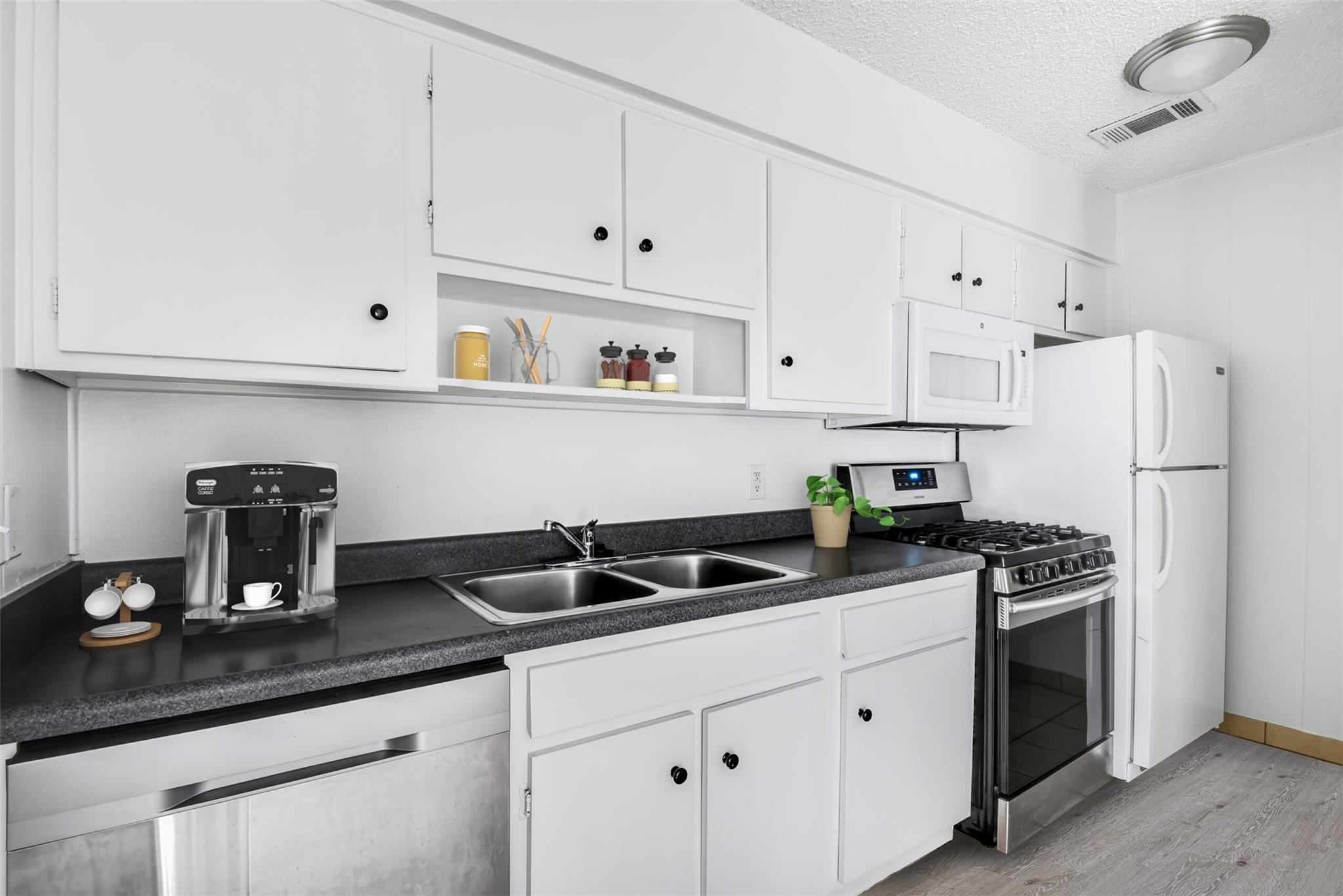 1302 W 24th Street Austin TX 78705
