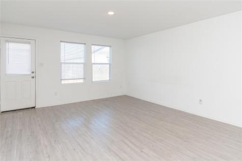 5812 San Geronimo Seguin TX 78155