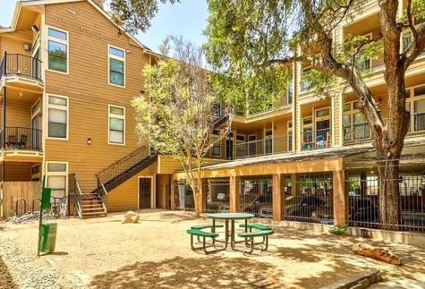 2802 Nueces Street Austin TX 78705