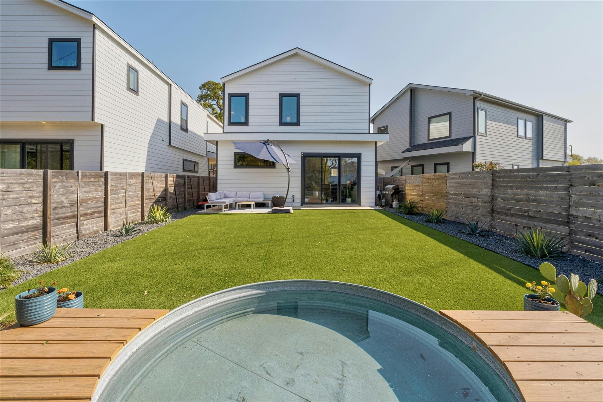 5812 Sutherlin Road Austin TX 78723