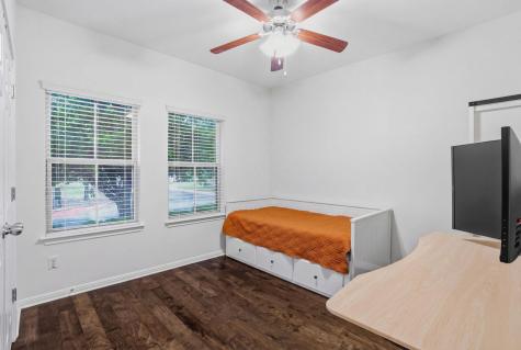 2304 S Lakeline Boulevard Cedar Park TX 78613