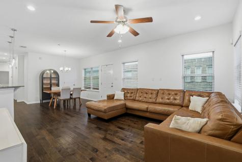 2304 S Lakeline Boulevard Cedar Park TX 78613