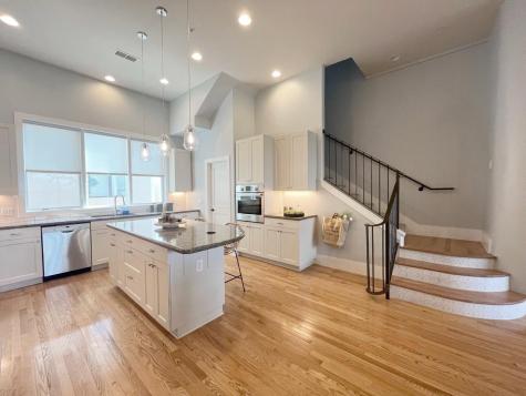 206 E Live Oak Street Austin TX 78704