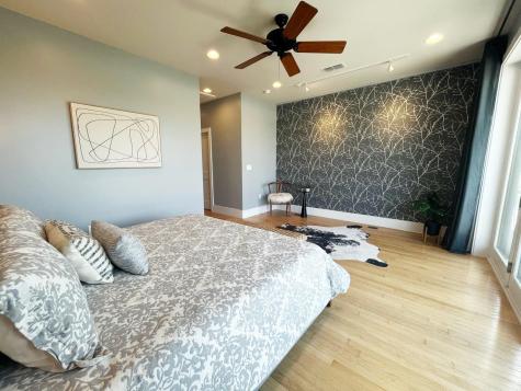 206 E Live Oak Street Austin TX 78704