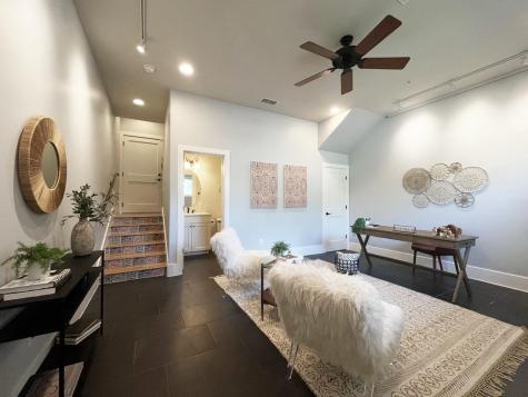 206 E Live Oak Street Austin TX 78704