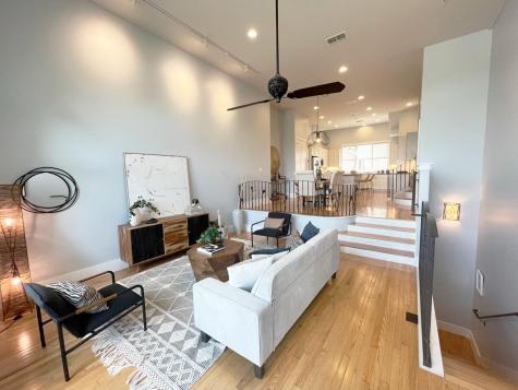 206 E Live Oak Street Austin TX 78704