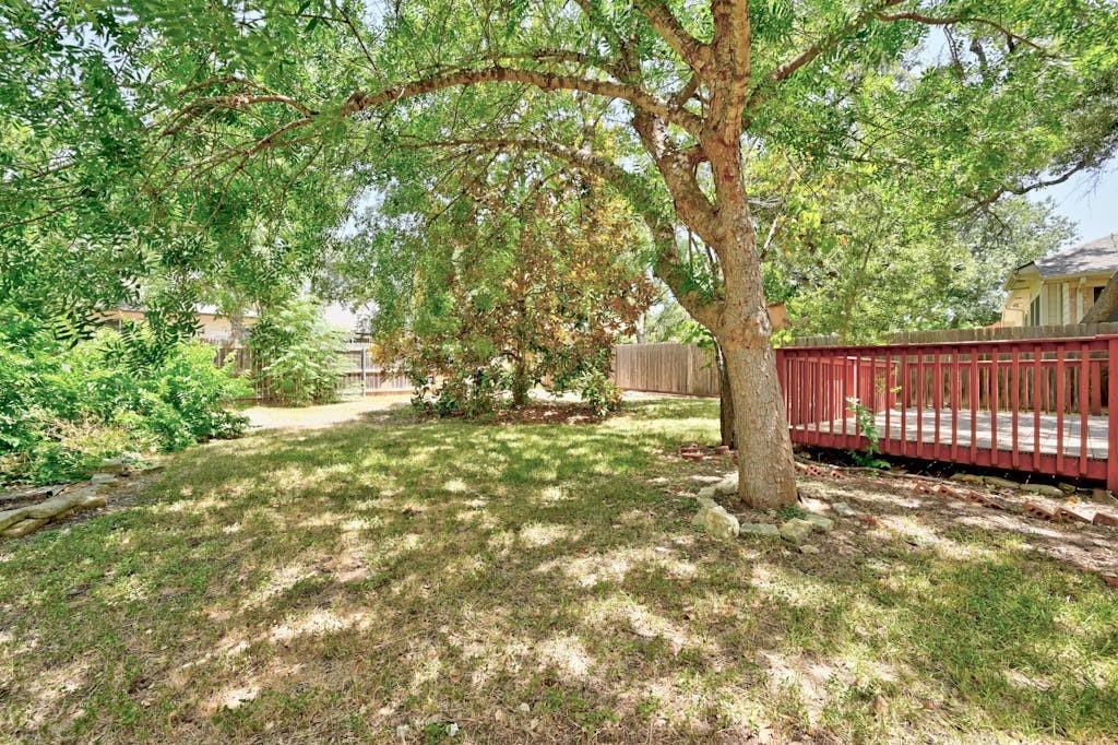 10216 Snapdragon Drive Austin TX 78739