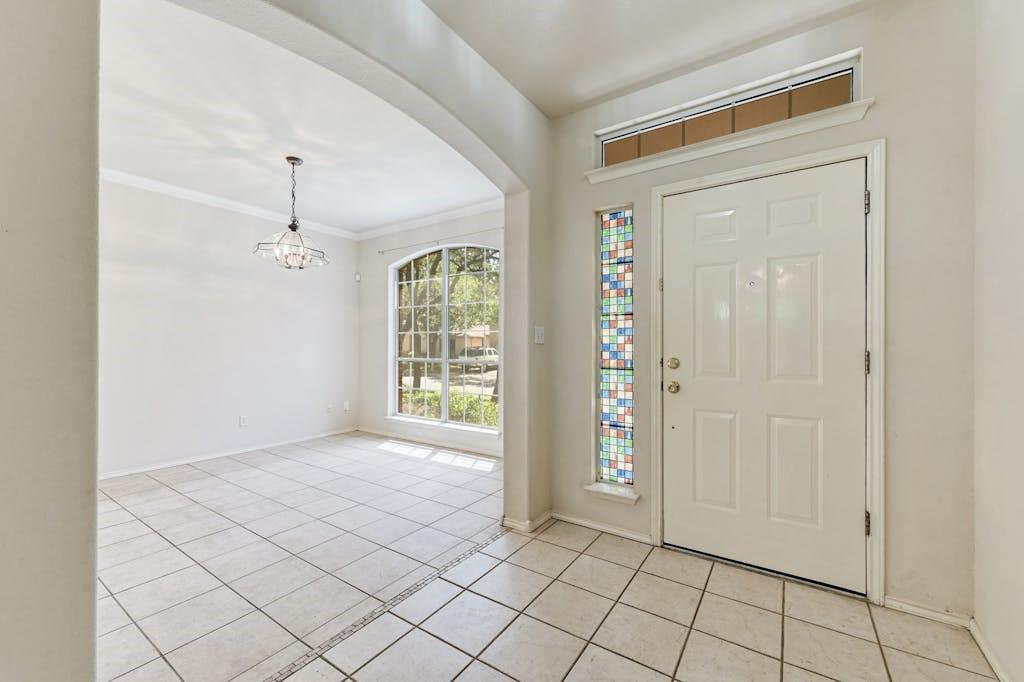 10216 Snapdragon Drive Austin TX 78739
