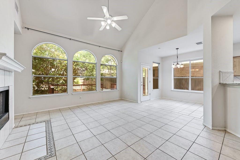 10216 Snapdragon Drive Austin TX 78739