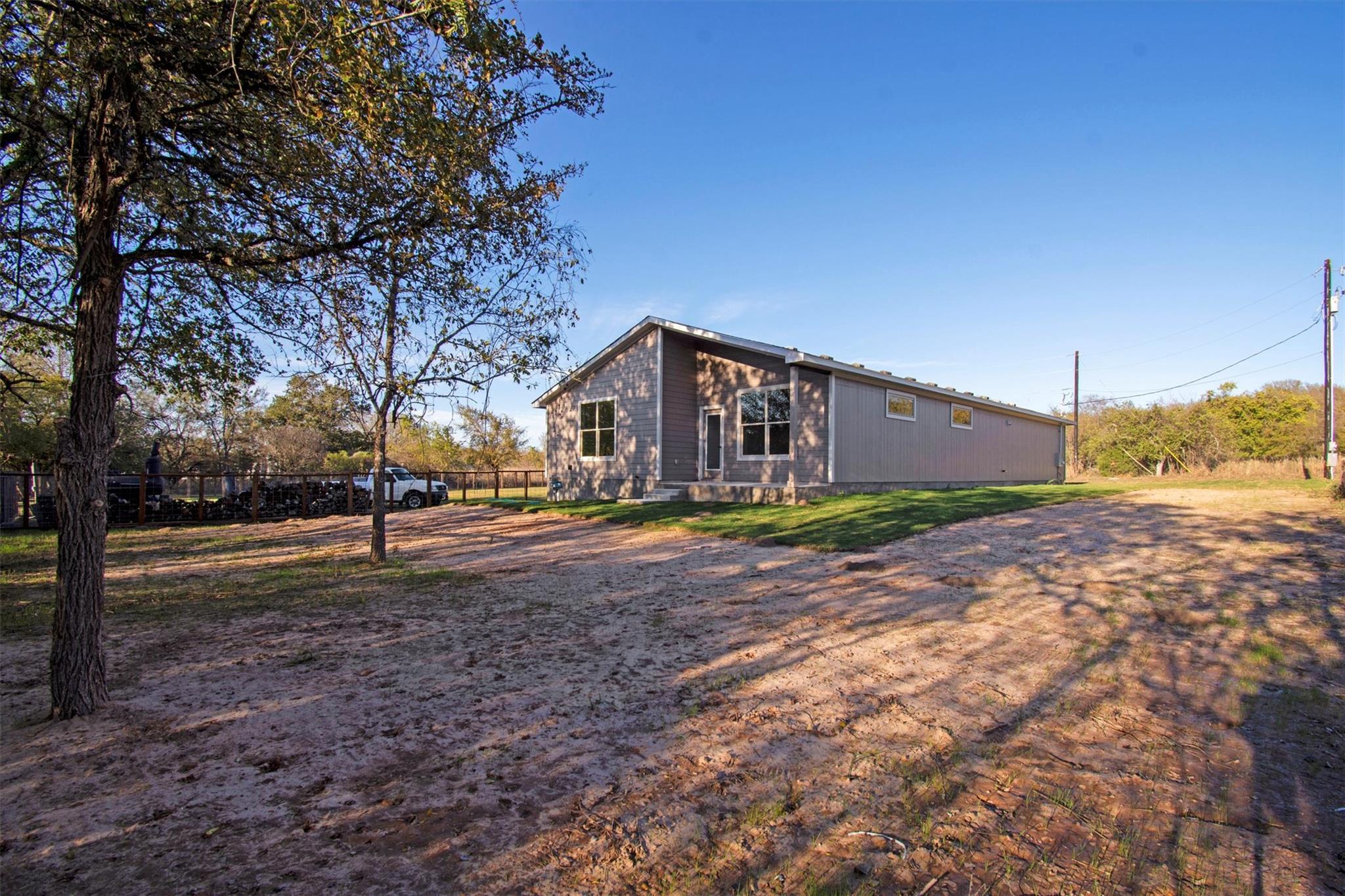 151 Kawainui Lane Bastrop TX 78602