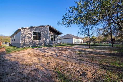 151 Kawainui Lane Bastrop TX 78602