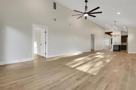151 Kawainui Lane Bastrop TX 78602