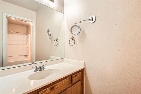 1611 Cinnamon Path Austin TX 78704
