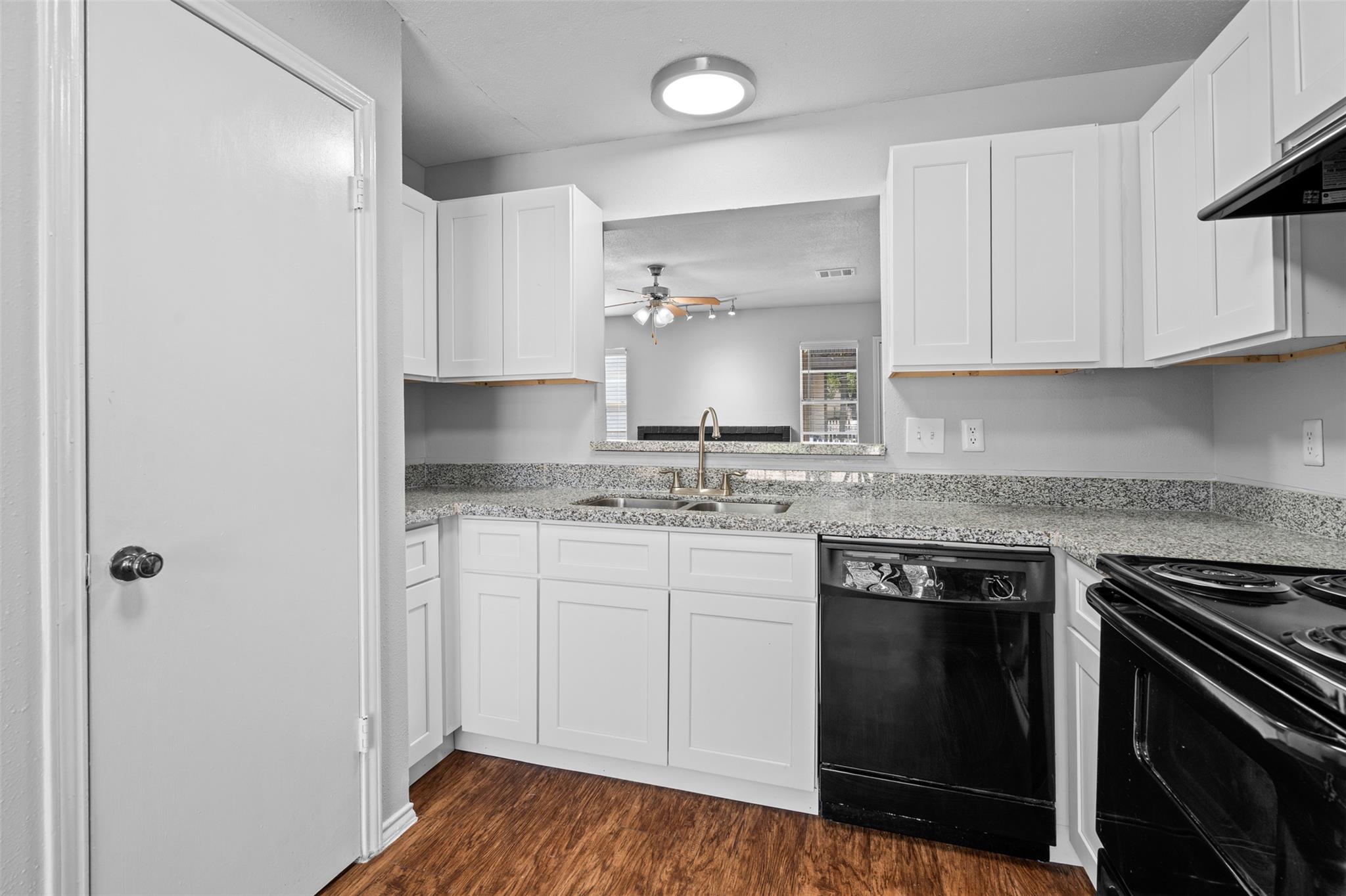 1806 River Crossing Cr Circle Austin TX 78741
