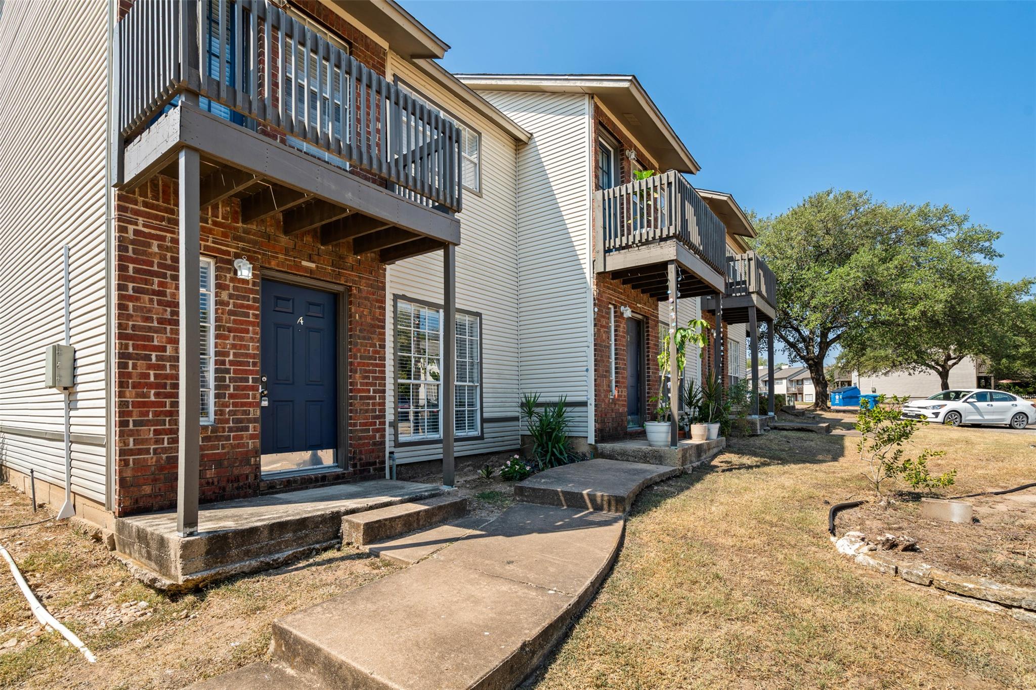 1806 River Crossing Cr Circle Austin TX 78741
