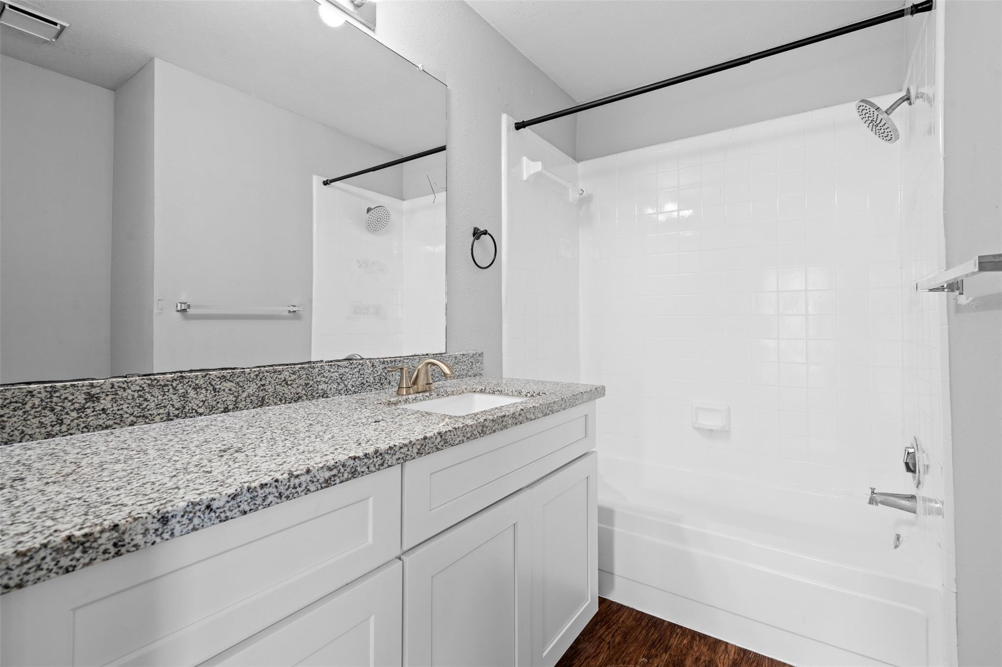1806 River Crossing Cr Circle Austin TX 78741