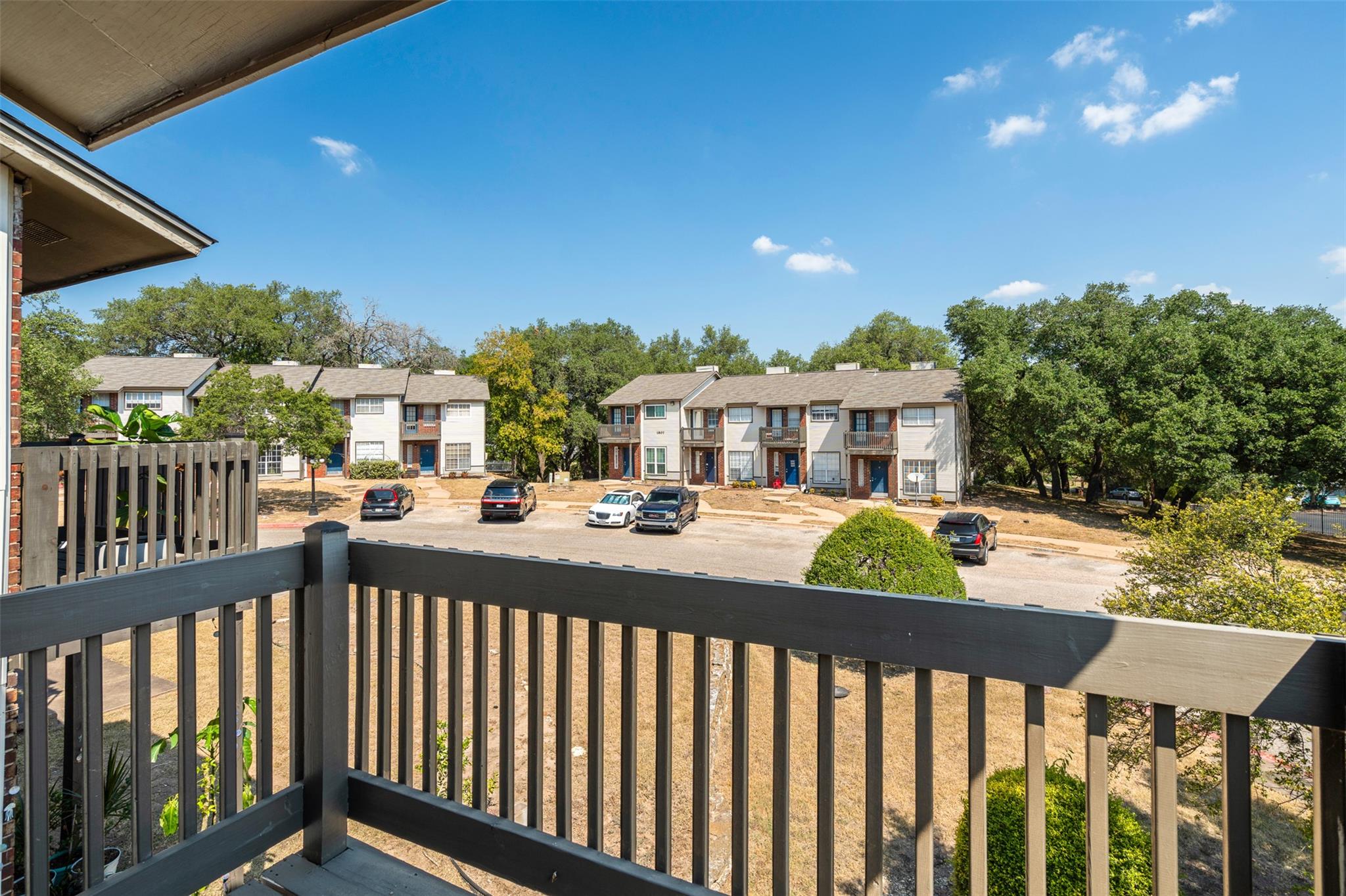 1806 River Crossing Cr Circle Austin TX 78741