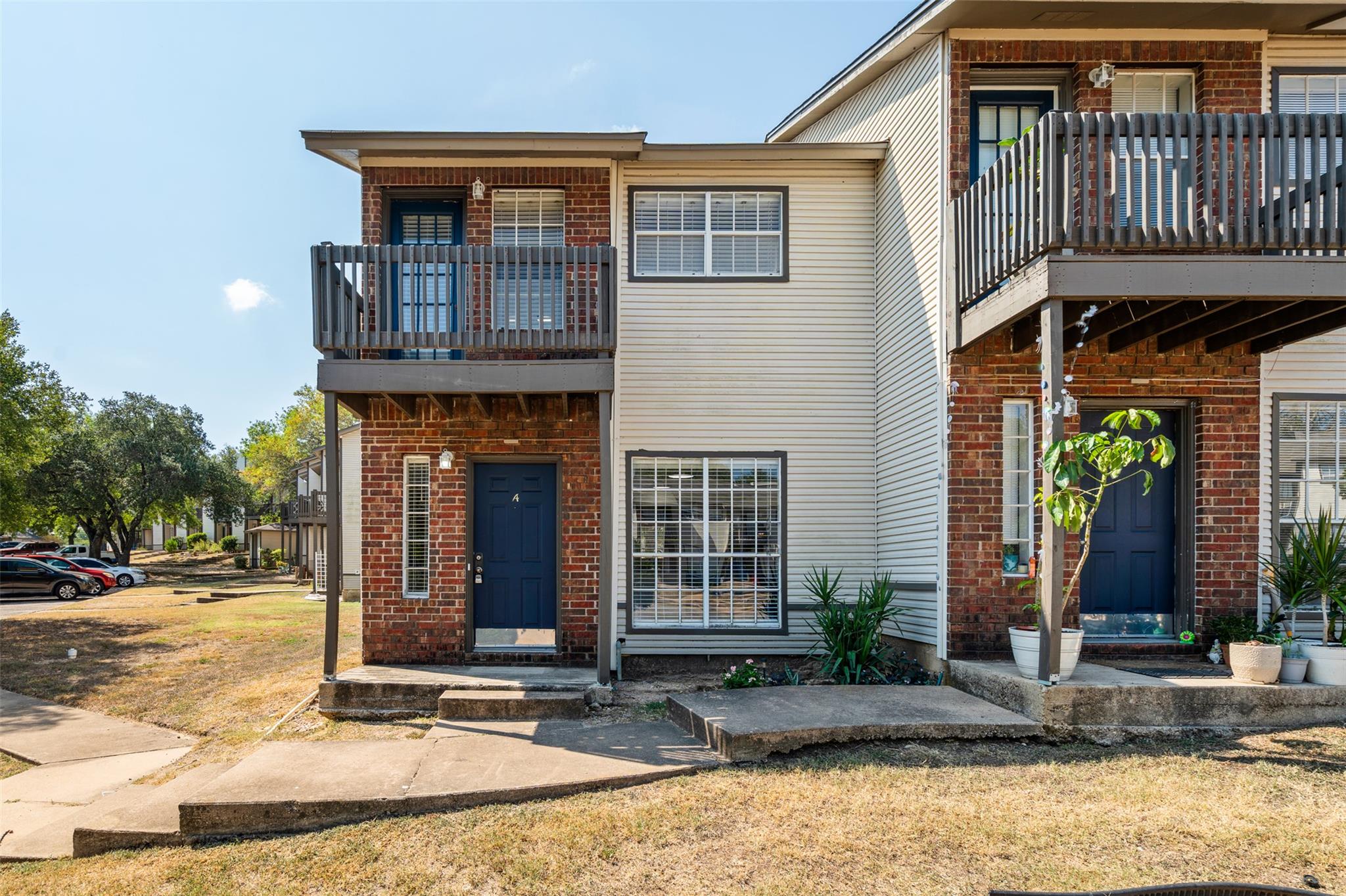 1806 River Crossing Cr Circle Austin TX 78741