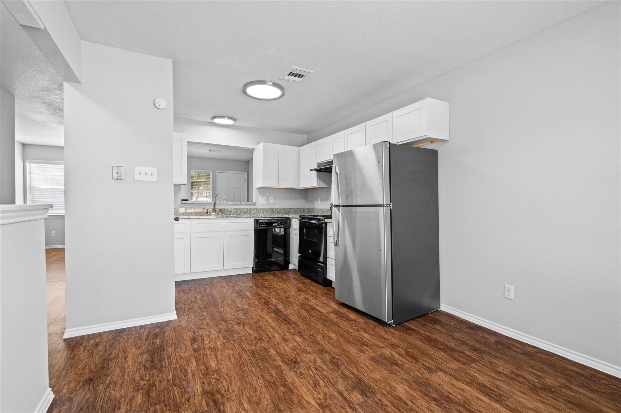 1806 River Crossing Cr Circle Austin TX 78741