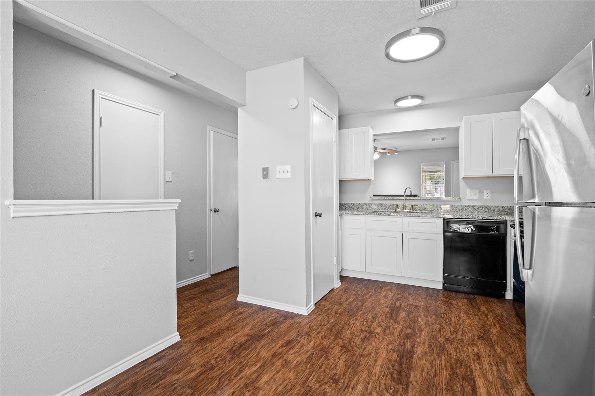 1806 River Crossing Cr Circle Austin TX 78741
