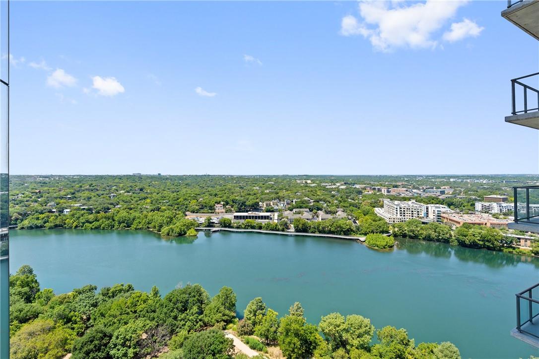 44 East Avenue Austin TX 78701