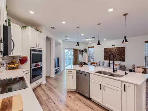 6521 Carriage Pines Drive Del Valle TX 78617