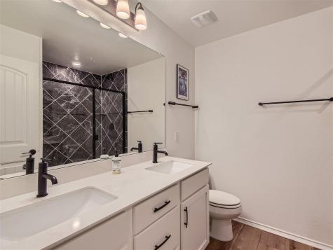 6521 Carriage Pines Drive Del Valle TX 78617