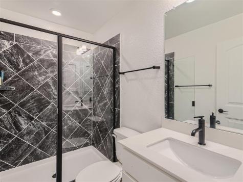 6521 Carriage Pines Drive Del Valle TX 78617