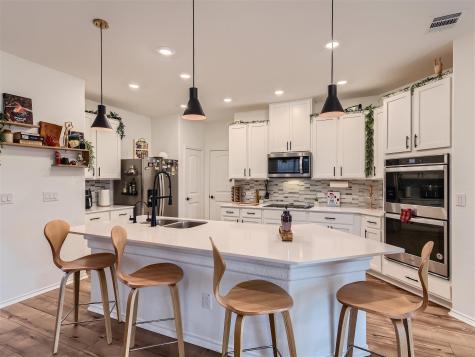 6521 Carriage Pines Drive Del Valle TX 78617