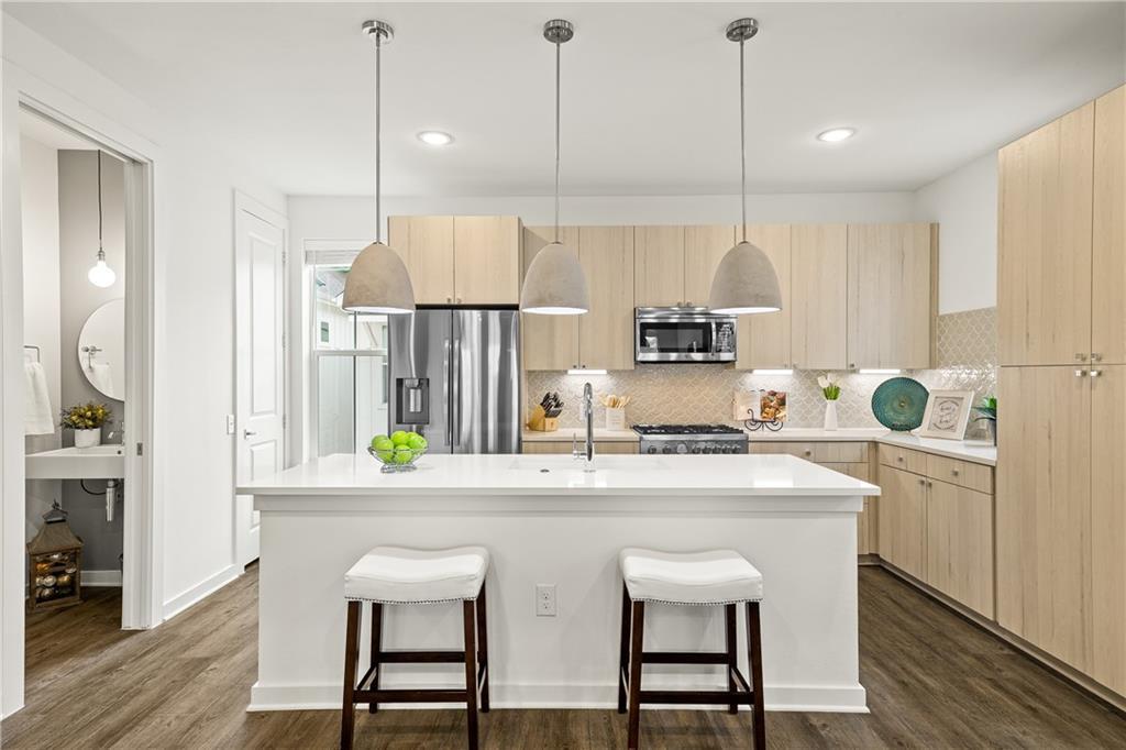 2624 Metcalfe Road Austin TX 78741