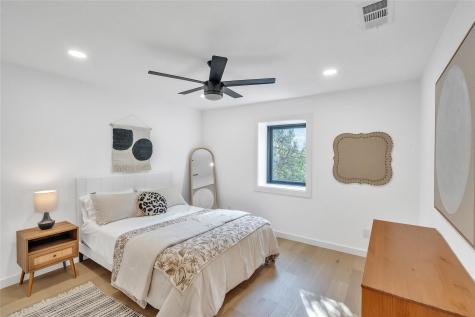 2100 Apricot Glen Drive Austin TX 78746
