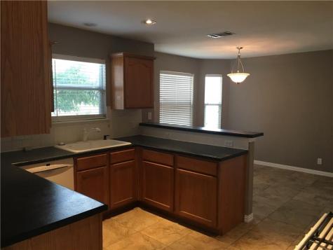 312 Estate Drive Hutto TX 78634