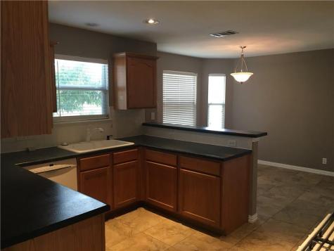 312 Estate Drive Hutto TX 78634
