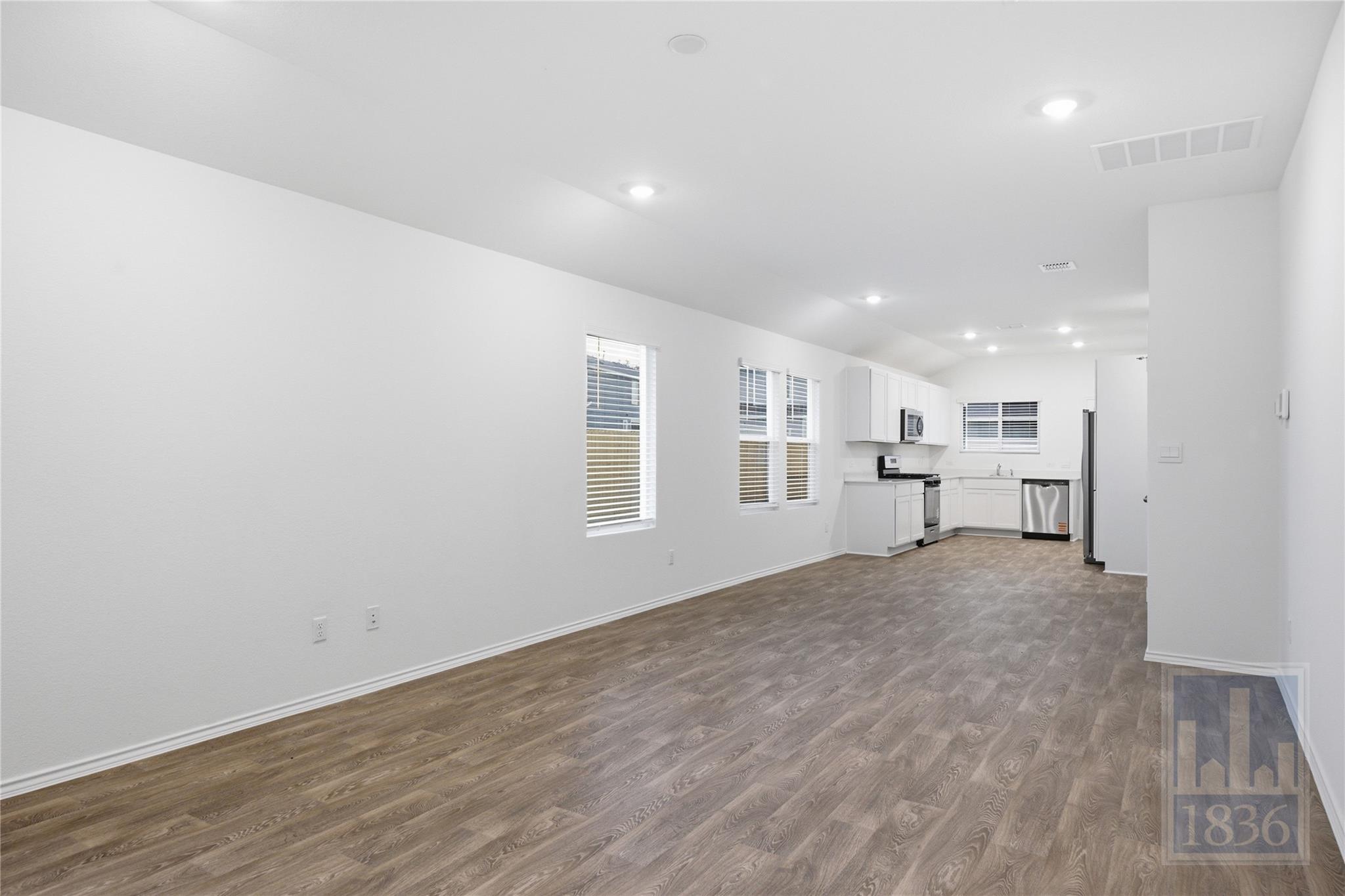 306 Constanza Trail Bastrop TX 78602