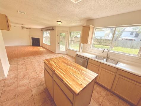 2009 Mimosa Cove Round Rock TX 78664
